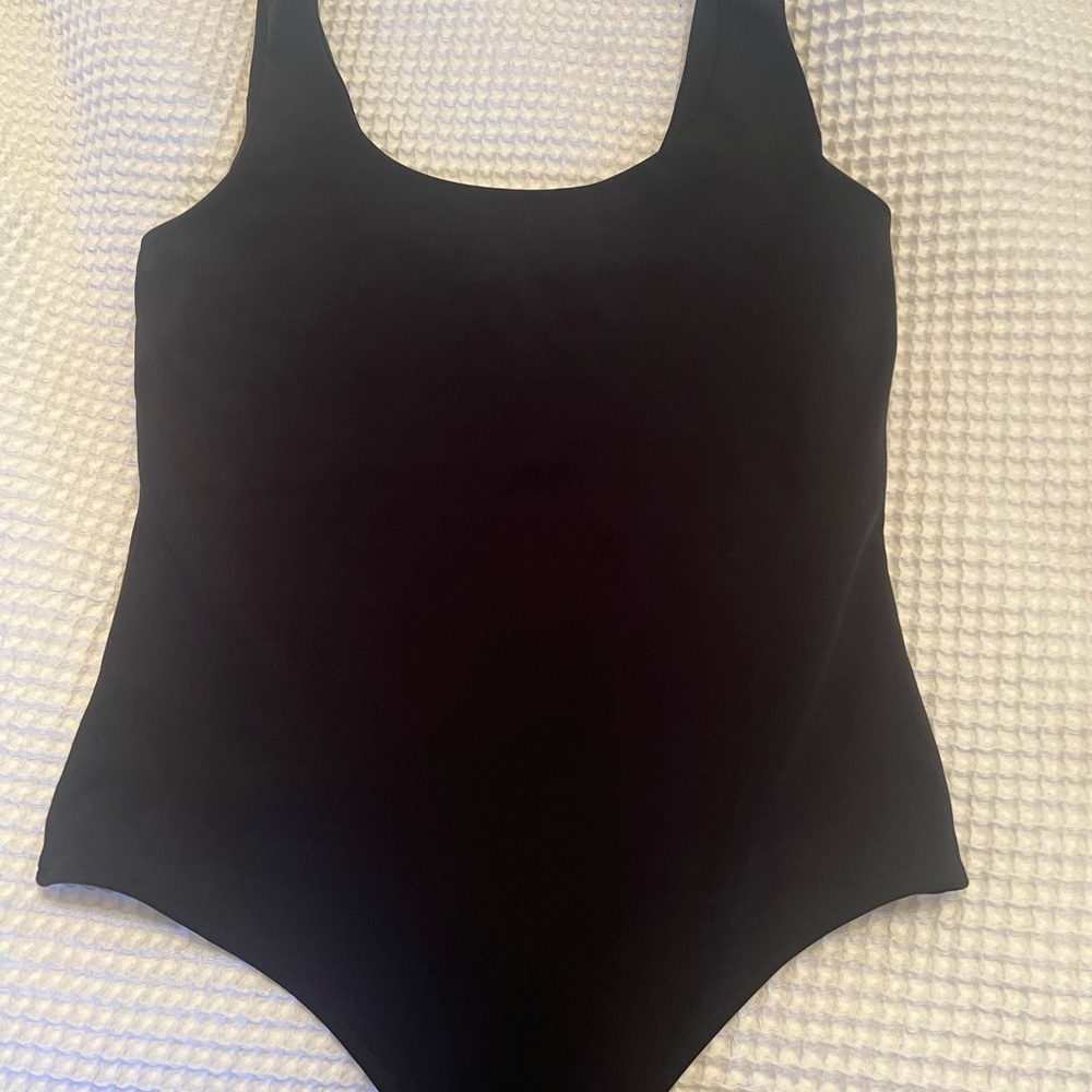 Express body contour bodysuit